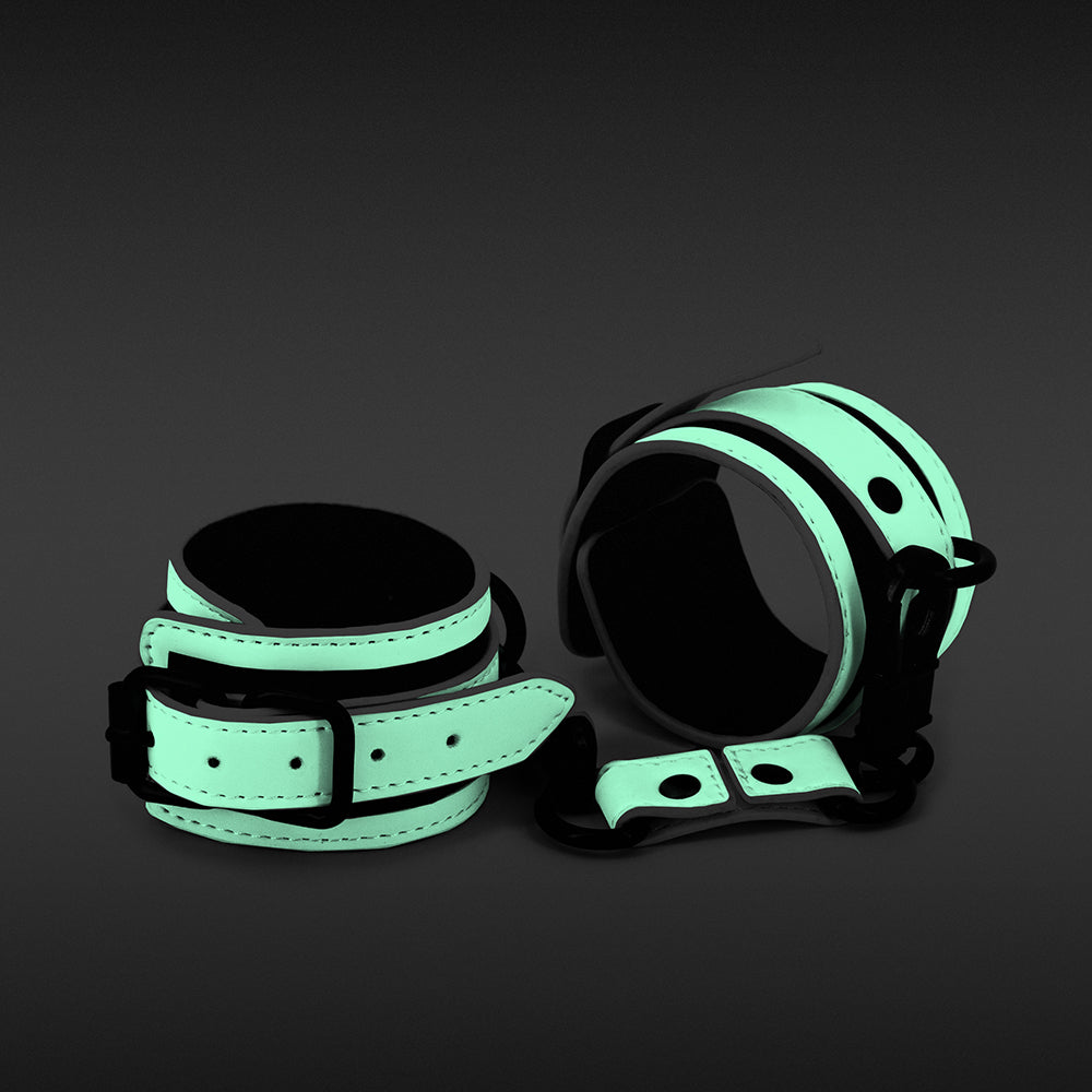GLO BONDAGE WRIST CUFFS GREEN