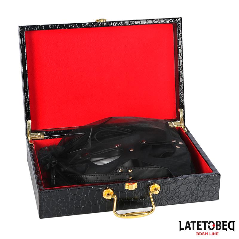 LATETOBED BDSM LINE - 8 PIECE LEATHER BONDAGE KIT WITH STORAGE CASE