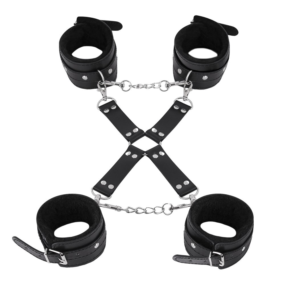 MALE POWER - JUEGO DE ESPOSAS PELUDAS DE CUERO DE 10 CM (4 PULGADAS) NEGRO