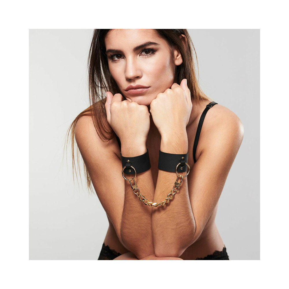 BIJOUX INDISCRETS MAZE WIDE CUFFS