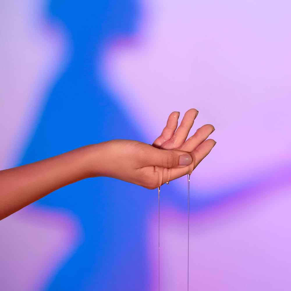 LOVE TO LOVE LOVE ME TENDER LUSCIOUS & HEATING MASSAGE OIL STRAWBERRY 3.3 OZ.