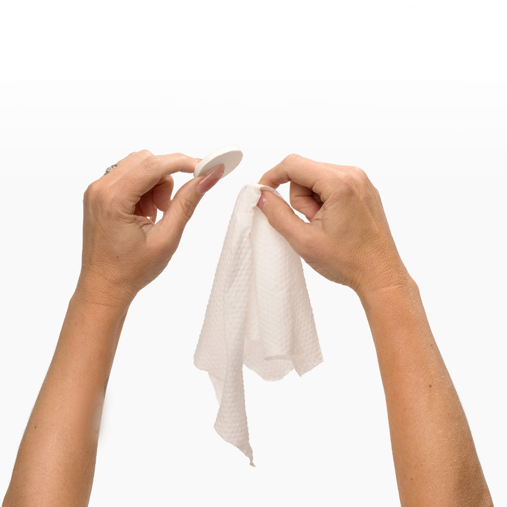 BELOVED POP-UP CLEANSING CLOTHS