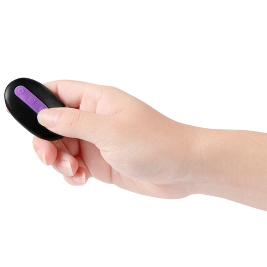 SHEQU - JULIAN DILDO AND CLITORIS STIMULATOR WITH VIBRATION AND REMOTE CONTROL 16 CM