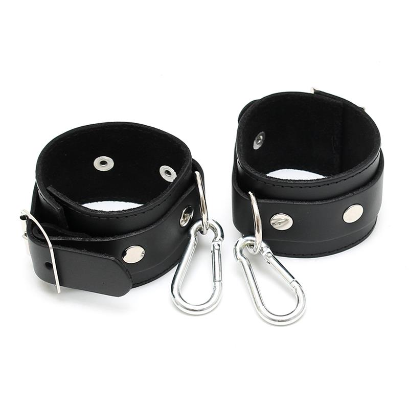 BONDAGE PLAY - CUFFS ADJUSTABLE