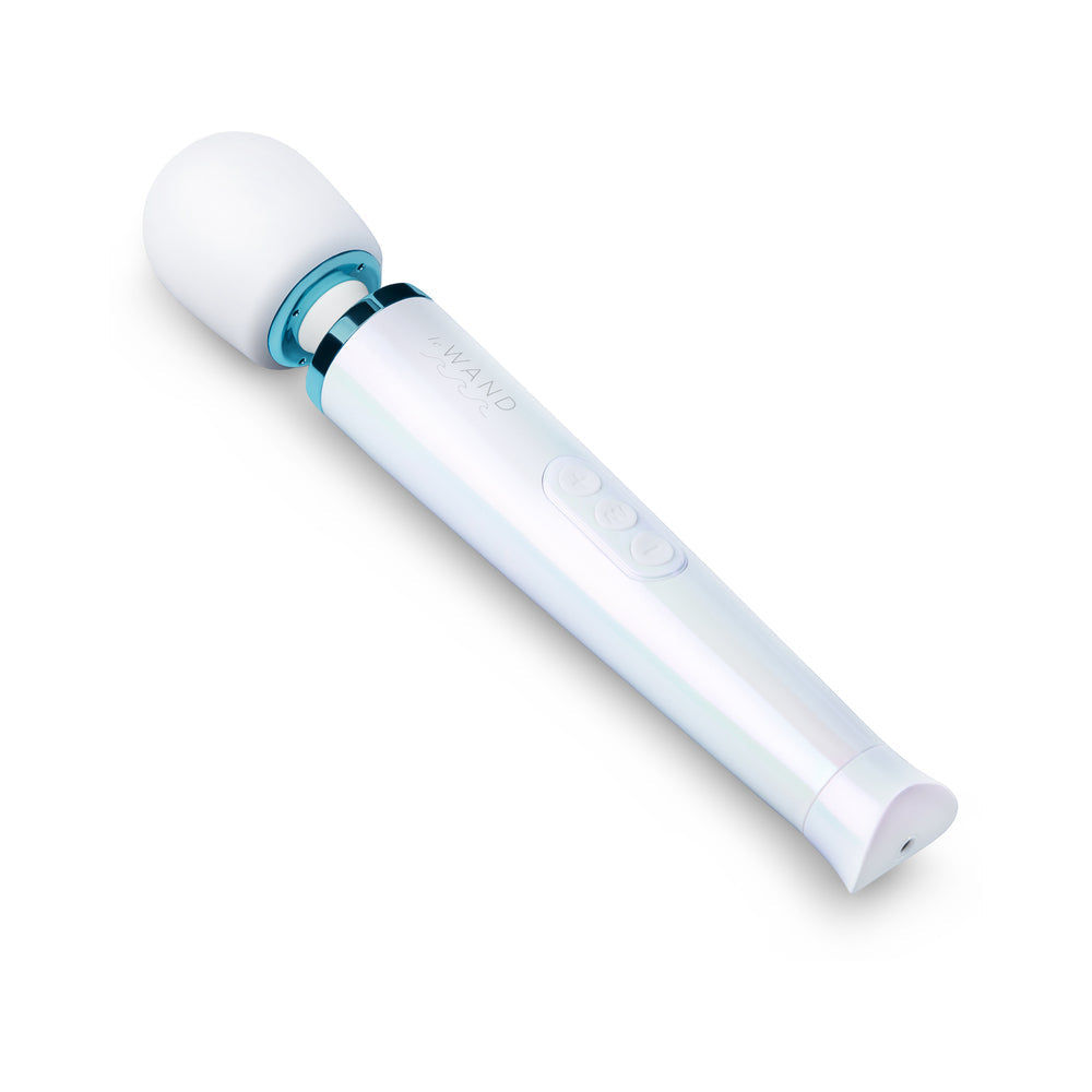 LE WAND - DIVE SUBMERSIBLE RECHARGEABLE VIBRATING MASSAGER SEASHELL