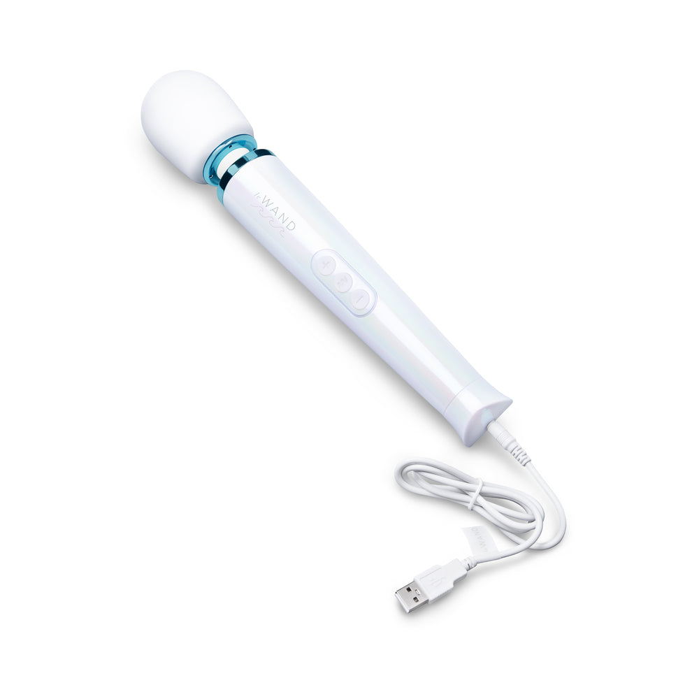 LE WAND - DIVE SUBMERSIBLE RECHARGEABLE VIBRATING MASSAGER SEASHELL