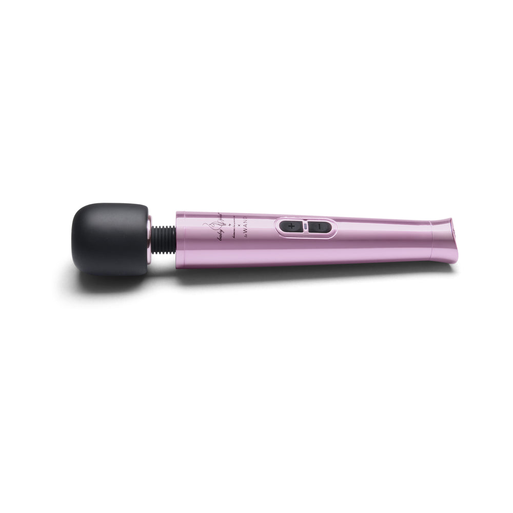 LE WAND - BABY PHAT X LE WAND CLASSIQUE CORDLESS PETITE RECHARGEABLE VIBRATING MASSAGER PINK