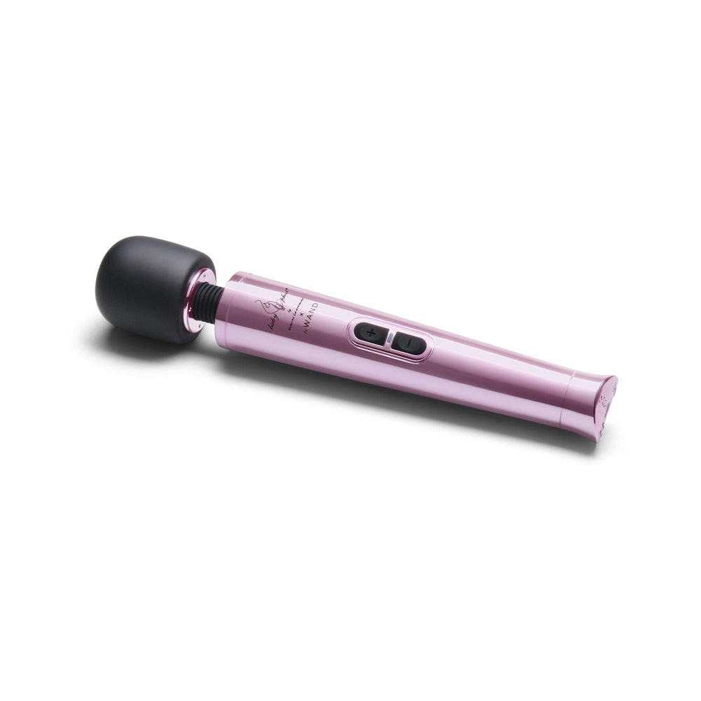 LE WAND - BABY PHAT X LE WAND CLASSIQUE CORDLESS PETITE RECHARGEABLE VIBRATING MASSAGER PINK