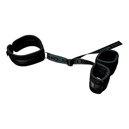 CREATIVE CONCEPTIONS - SEI MIO WRIST RESIST REVERSE FIDDLE COLLAR AND WRIST CUFF SET