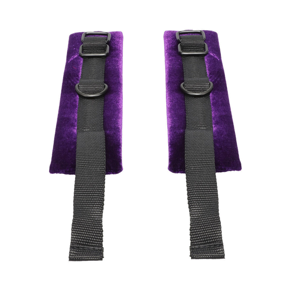 DOC JOHNSON - MERCI VELVET WRIST CUFFS VIOLET/BLACK