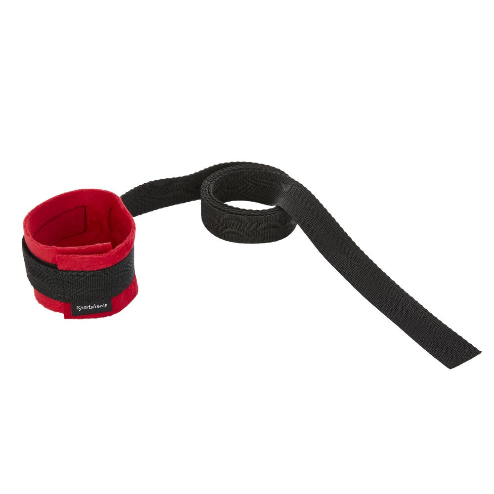 SPORTSHEETS 6-PIECE SEXY SUBMISSIVE KIT RED