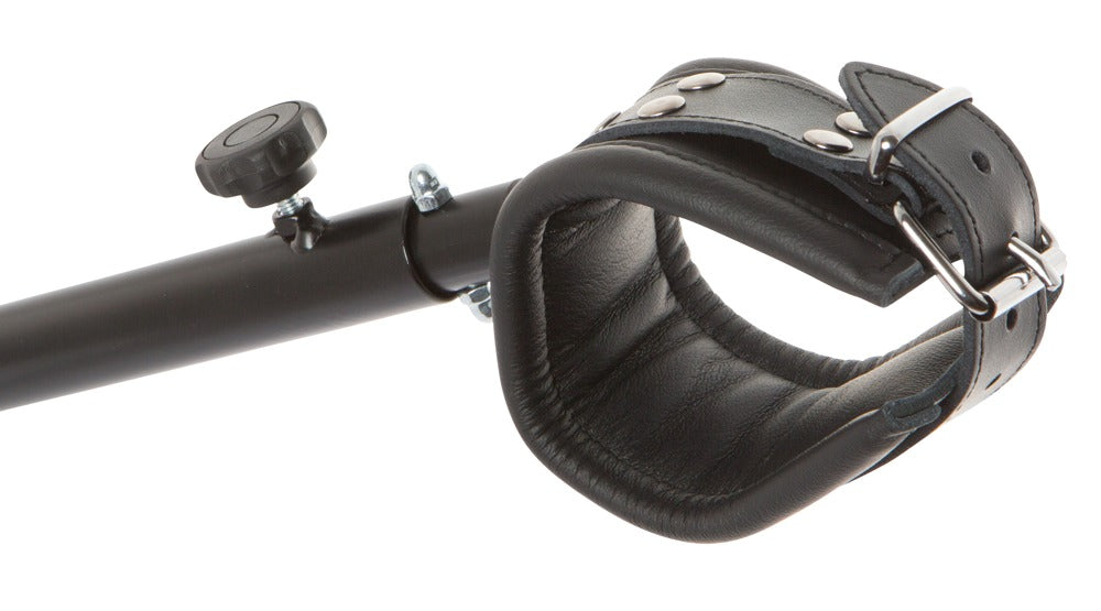 ZADO - LEATHER SPREADER BAR