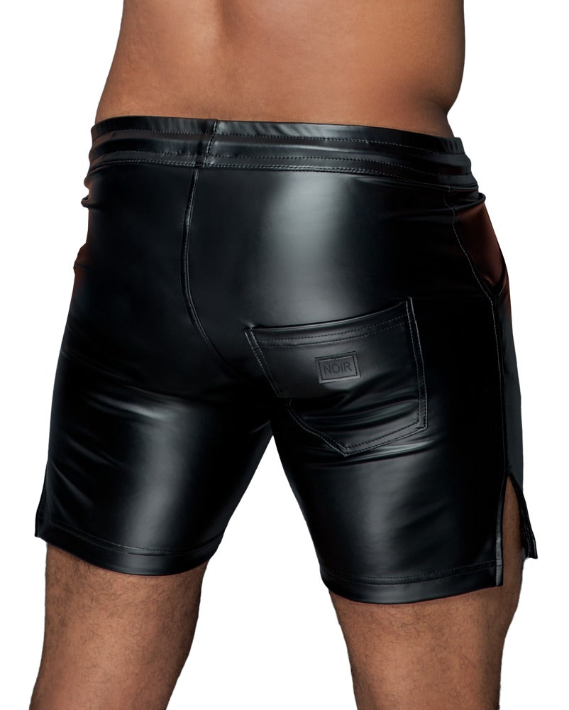 NOIR - SHORTS MISSBEHAVED