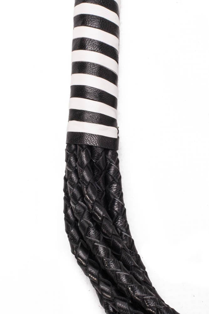 DEVIL STICKS - 8 TAIL POLISH LEATHER FLOGGER 22 INCH