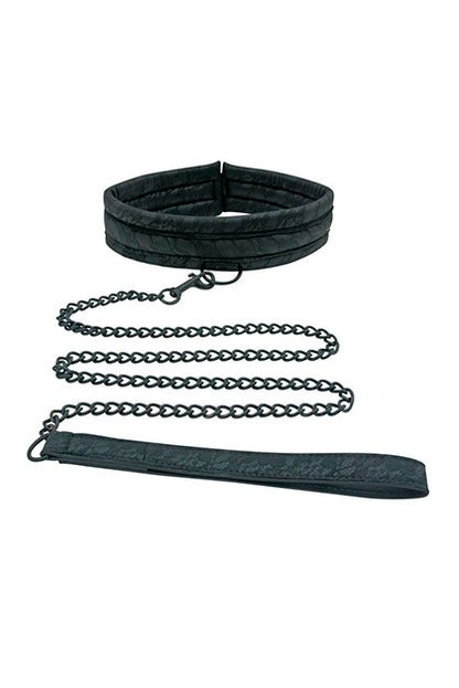 Lace Collar and Leash