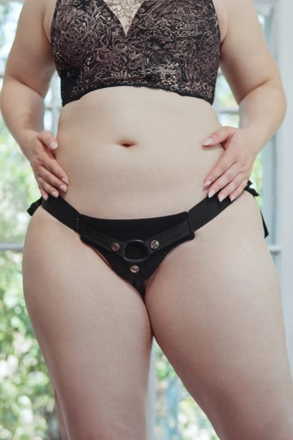 SPORTSHEETS - DIVINE DIVA: PLUS SIZE STRAP-ON