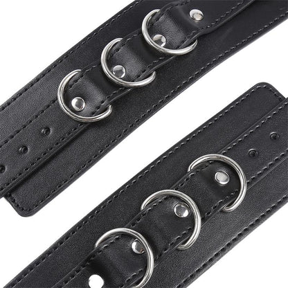 LATETOBED BDSM LINE - 3 D-RING HANDCUFFS