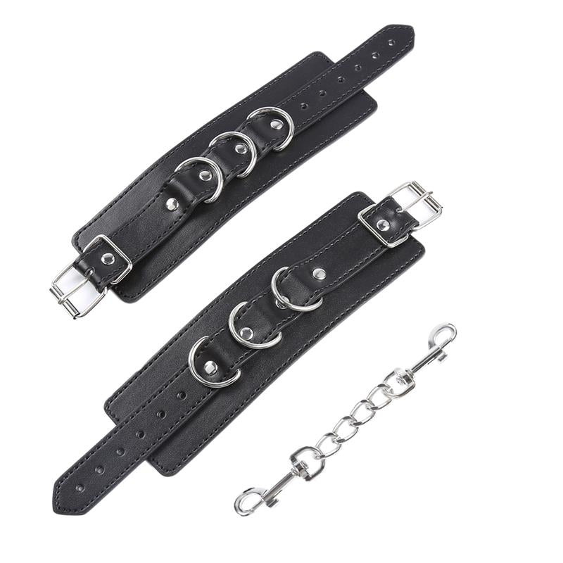 LATETOBED BDSM LINE - 3 D-RING HANDCUFFS