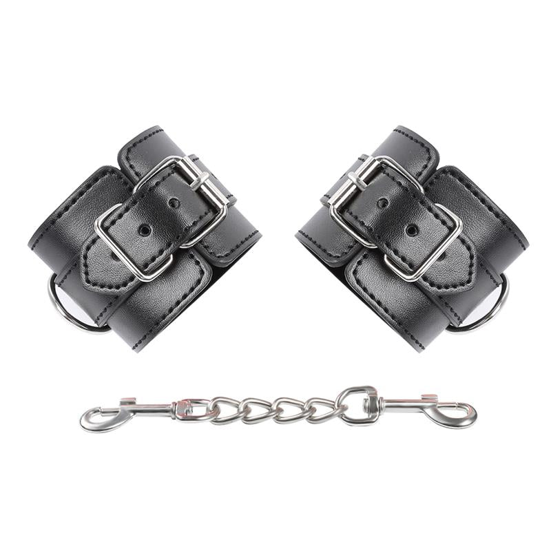 LATETOBED BDSM LINE - 3 D-RING HANDCUFFS
