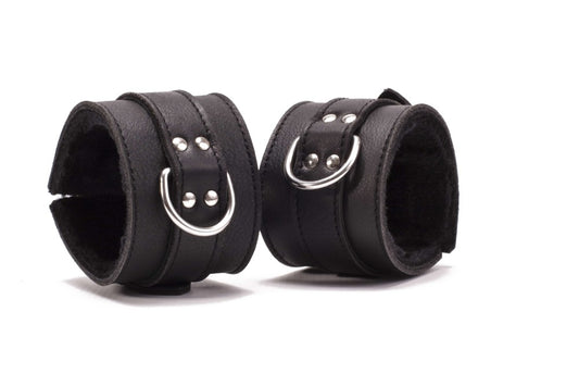 DEVIL STICKS - HAND CUFFS GRAIN LEATHER BLACK