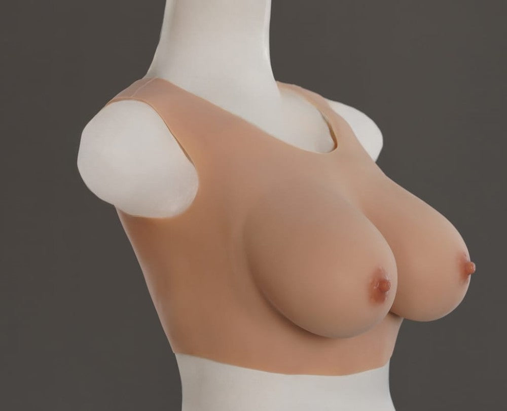 MISTRESS - REALISTIC SILICONE BREASTPLATE C CUP
