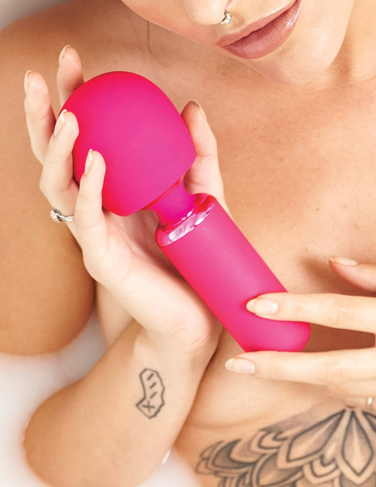 PIPEDREAM - JIMMYJANE - EXONA™ BODY WAND