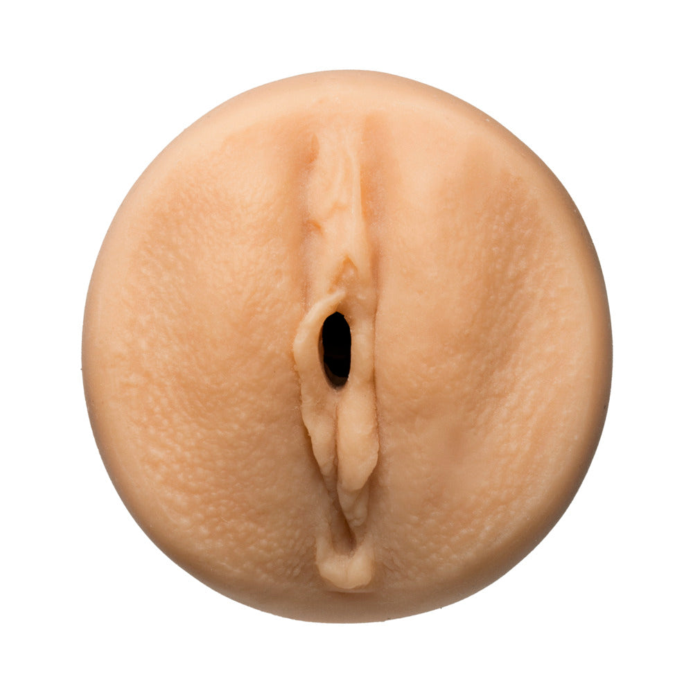 MAIN SQUEEZE GIRLS OF SOCIAL MEDIA IRYNA PUSSY