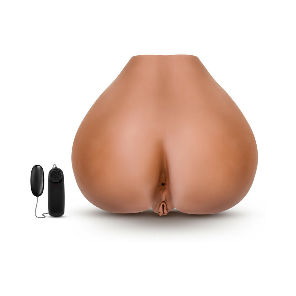 BLUSH - MASTURBADOR DE DOBLE ENTRADA X5 MEN RITA CON VIBRADOR TIPO BALA CON CONTROL REMOTO COLOR ARENA