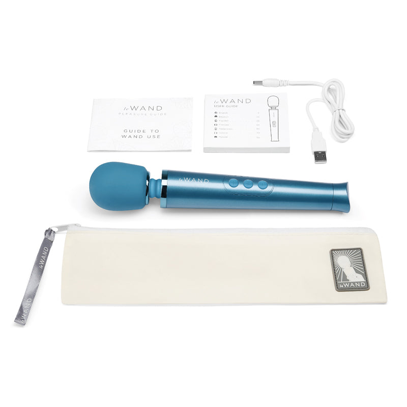 LE WAND - PETITE RECHARGEABLE MASSAGER