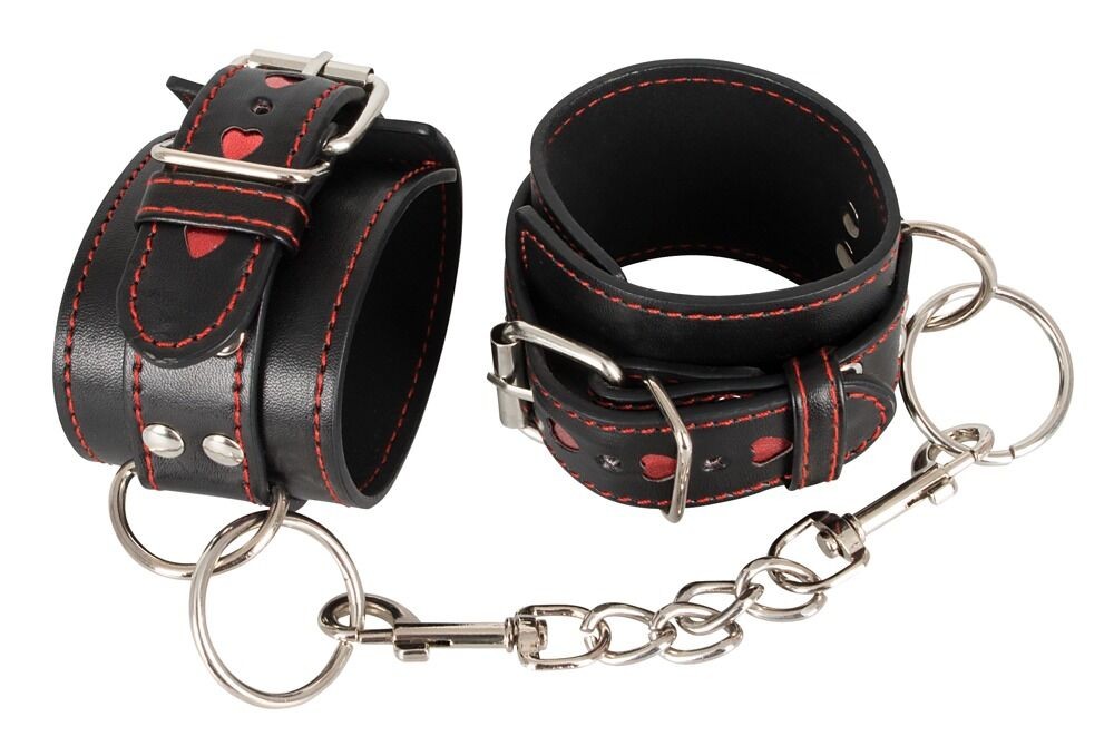 ORION - BAD KITTY - BAD KITTY HANDCUFFS
