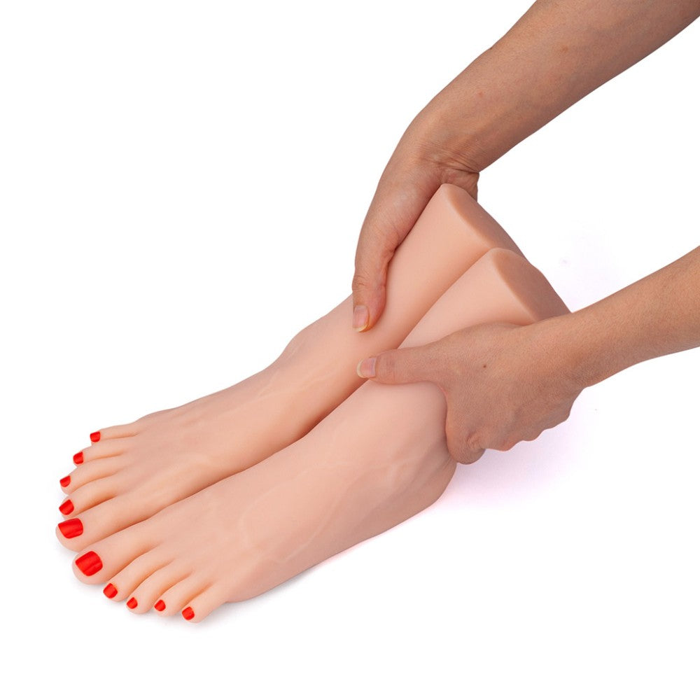 MISTRESS - FOOT FETISH LEFT