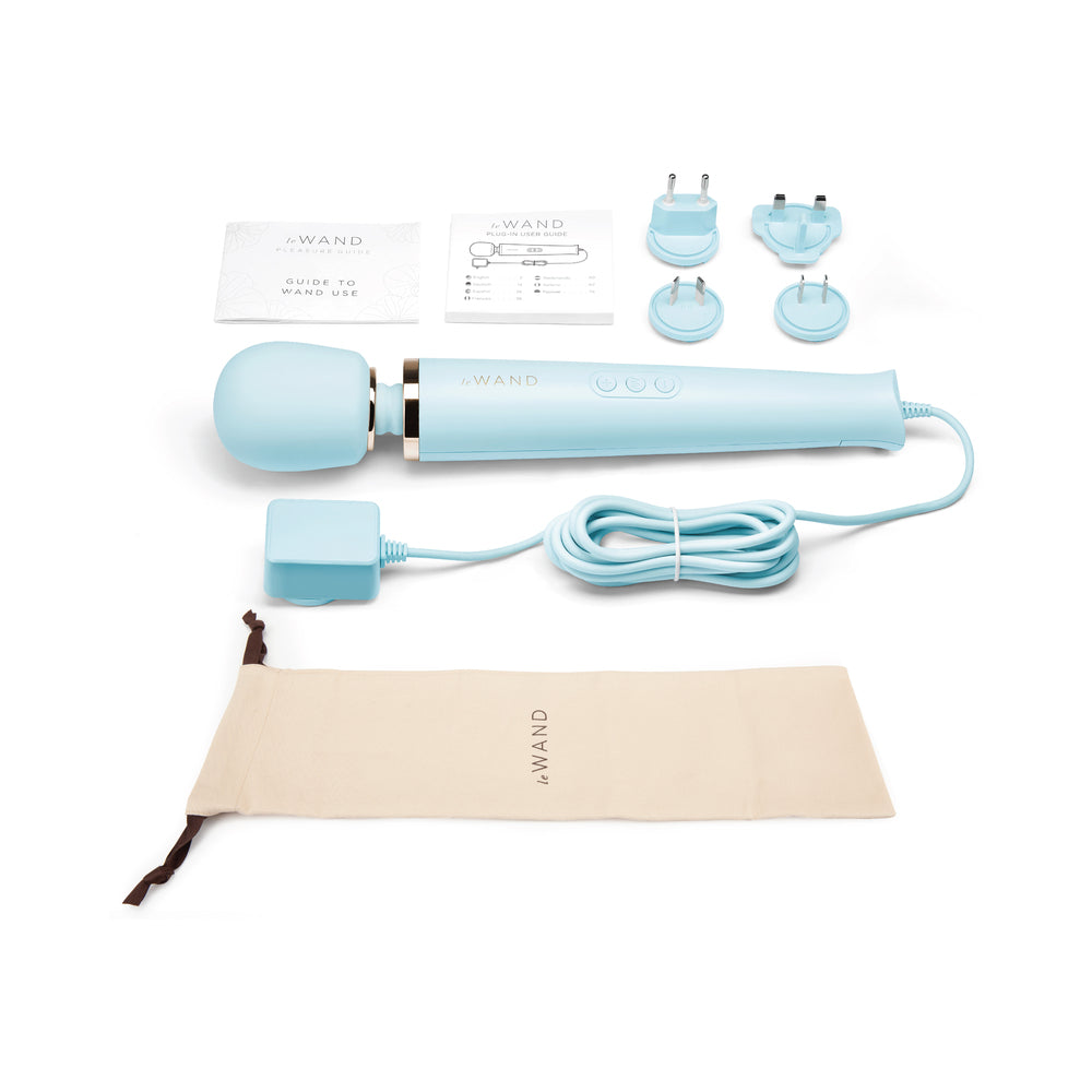 LE WAND - PLUG-IN VIBRATING MASSAGER SKY BLUE