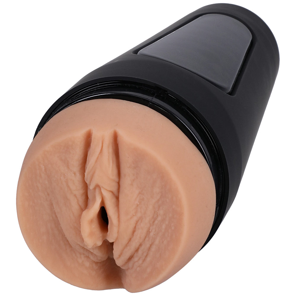 MAIN SQUEEZE KARLEE GREY ULTRASKYN STROKER PUSSY