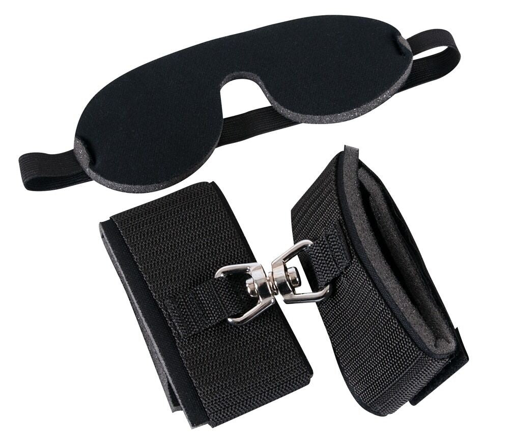 ORION - BAD KITTY - BAD KITTY WRISTCUFFS EYEMASK