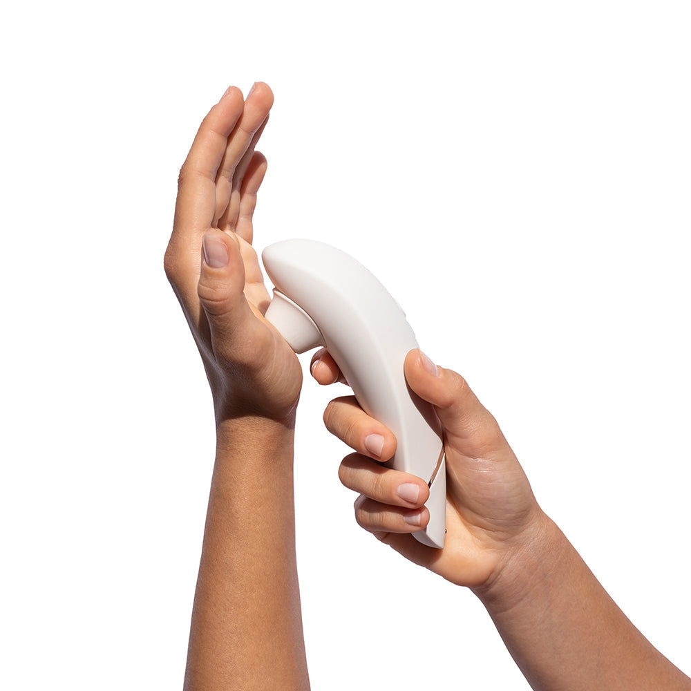 WOMANIZER - PREMIUM 2 RECHARGEABLE SILICONE LUXURIOUS PLEASURE AIR CLITORAL STIMULATOR WARM GRAY