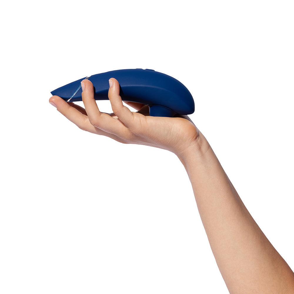 WOMANIZER - PREMIUM 2 RECHARGEABLE SILICONE LUXURIOUS PLEASURE AIR CLITORAL STIMULATOR BLUEBERRY