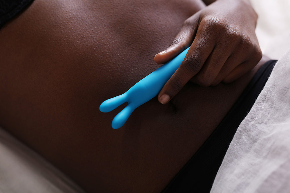JE JOUE - RABBIT BULLET VIBRATOR RECHARGEABLE SILICONE TEAL