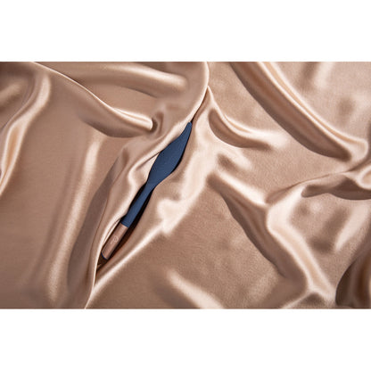 DEIA THE FEATHER VIBRATING TICKLER SILICONE BLUE