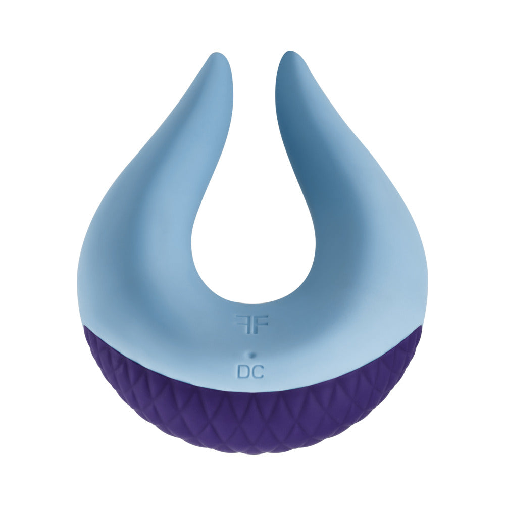 FEMMEFUNN - VOLEA RECHARGEABLE SILICONE FLUTTERING TIP VIBRATOR LIGHT BLUE