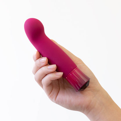 OH MY GEM CLASSY RECHARGEABLE WARMING SILICONE G-SPOT VIBRATOR GARNET