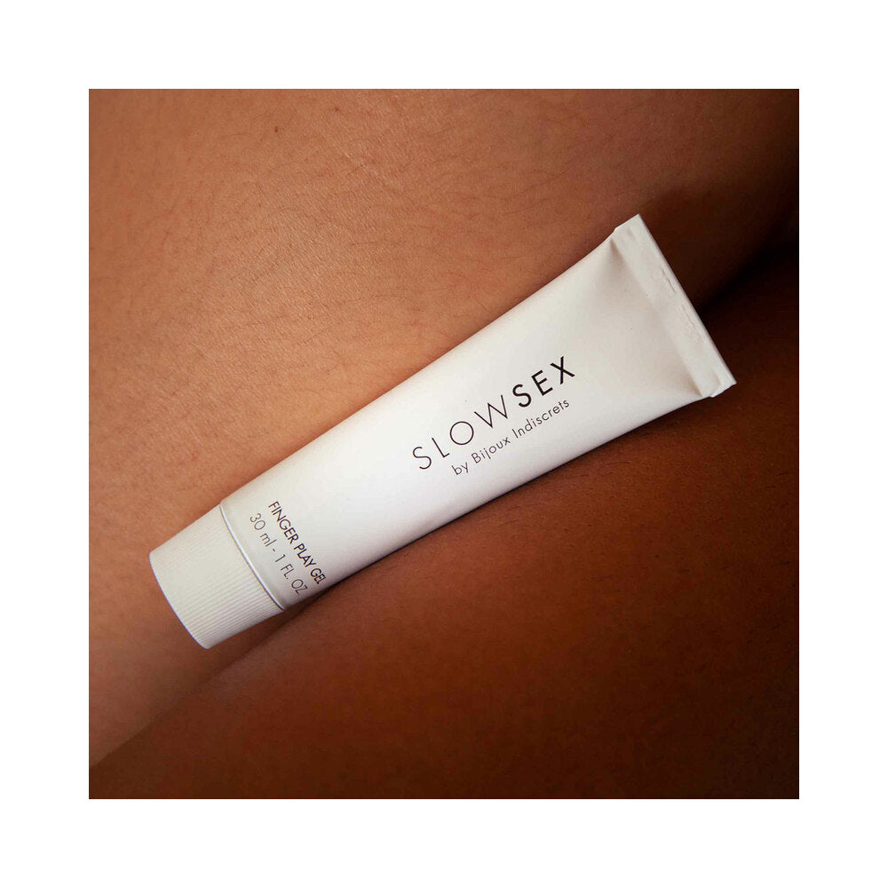 BIJOUX INDISCRETS SLOW SEX FINGER PLAY GEL 1 OZ.