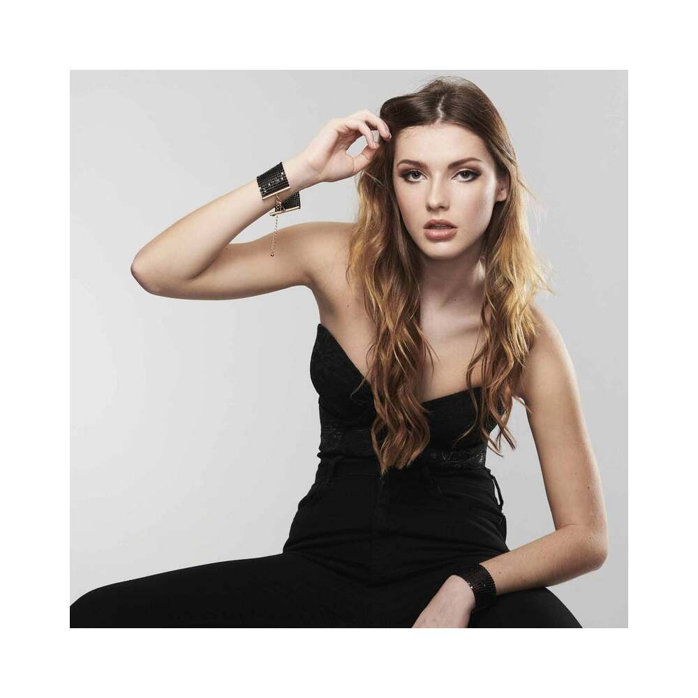 BIJOUX INDISCRETS DESIR METALLIQUE MESH HANDCUFFS BLACK