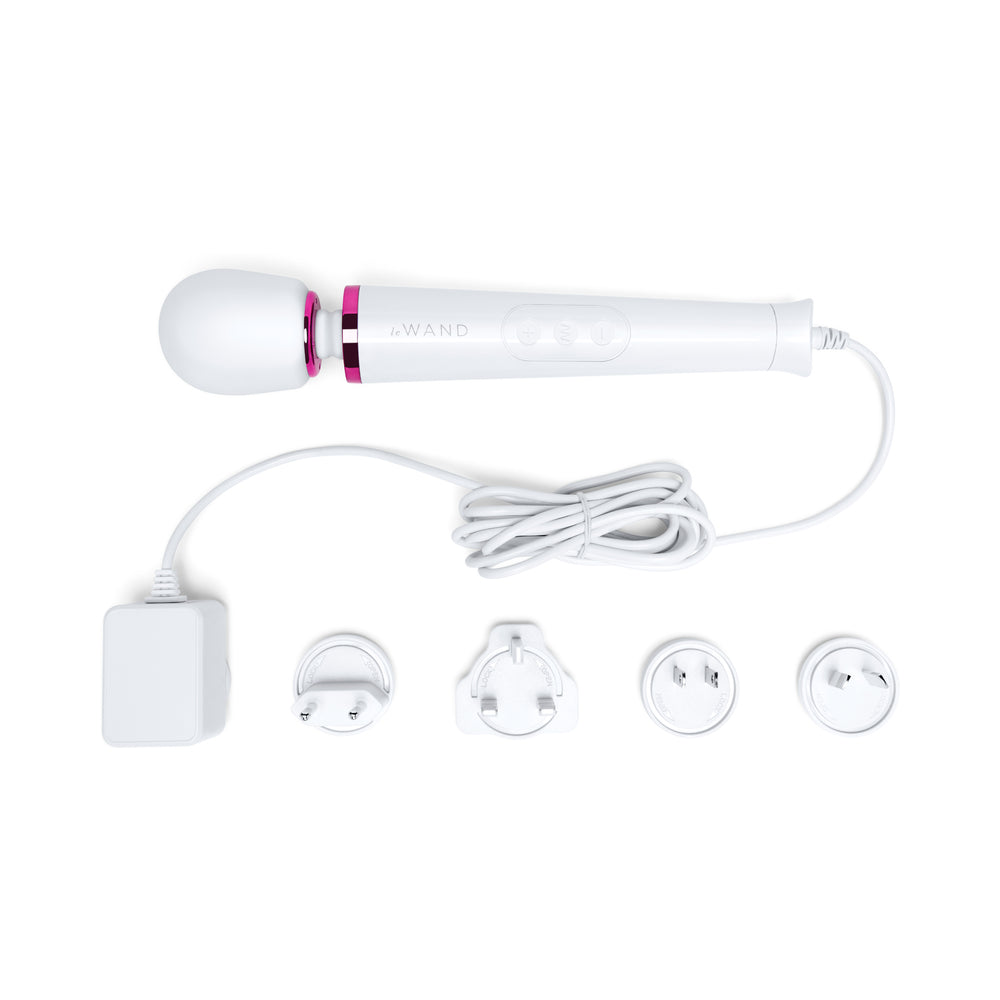 LE WAND POWERFUL PETITE PLUG-IN WHITE