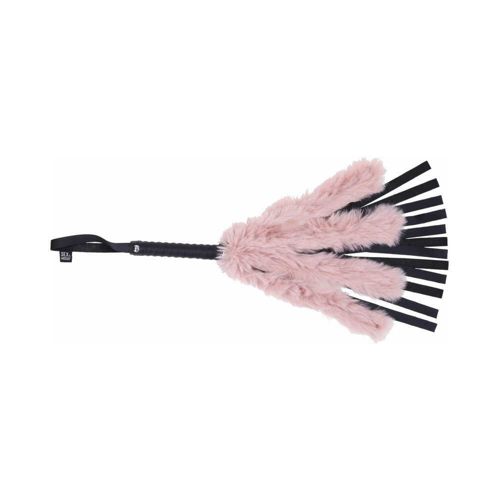 SPORTSHEETS SEX & MISCHIEF BRAT FAUX FUR FLOGGER