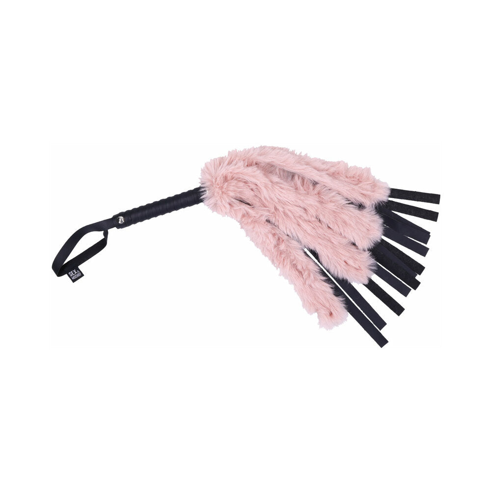 SPORTSHEETS SEX & MISCHIEF BRAT FAUX FUR FLOGGER