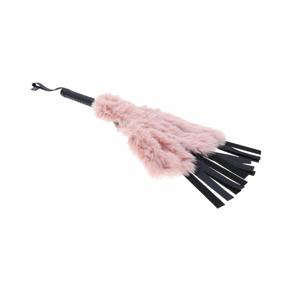 SPORTSHEETS SEX & MISCHIEF BRAT FAUX FUR FLOGGER