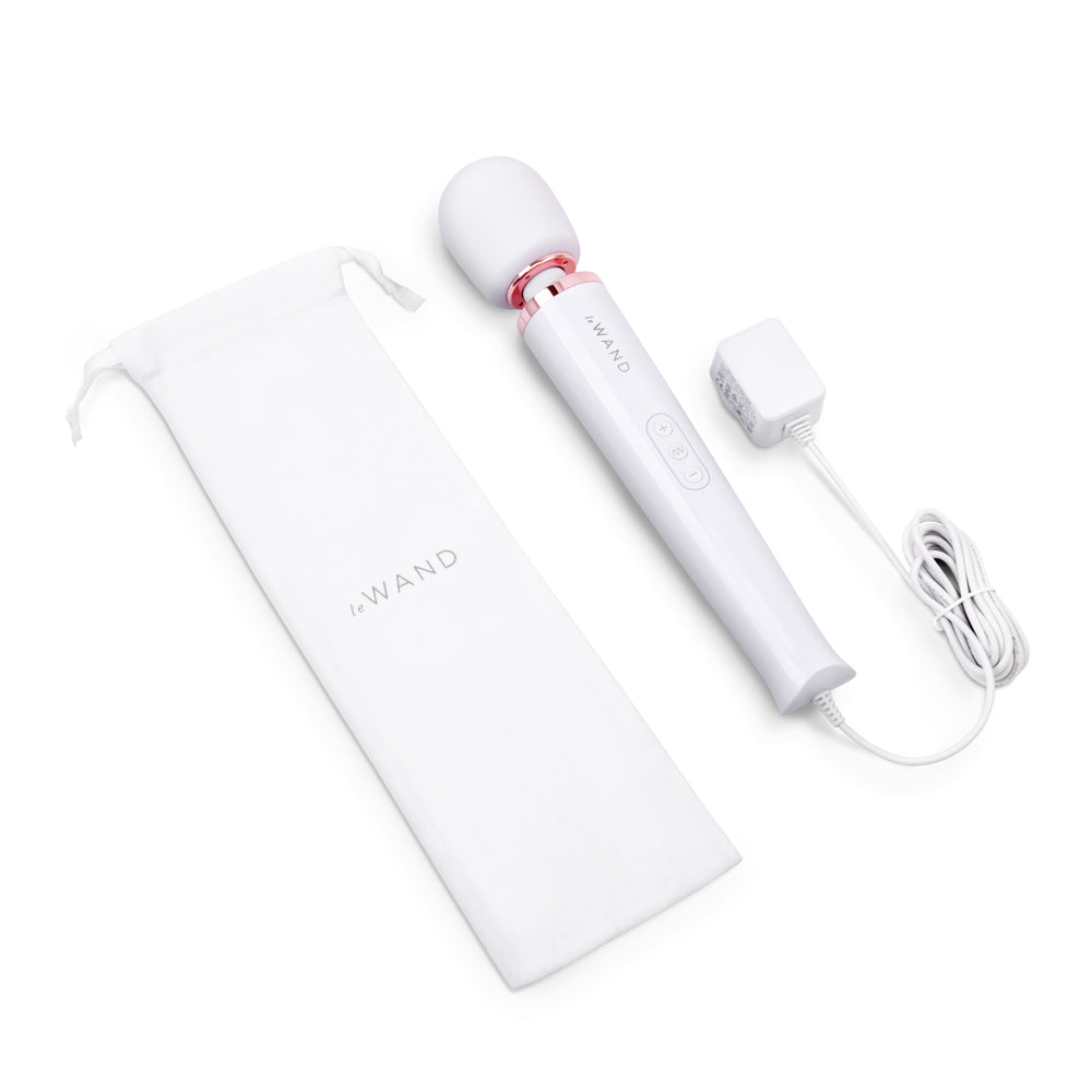 LE WAND PLUG-IN VIBRATING MASSAGER WHITE
