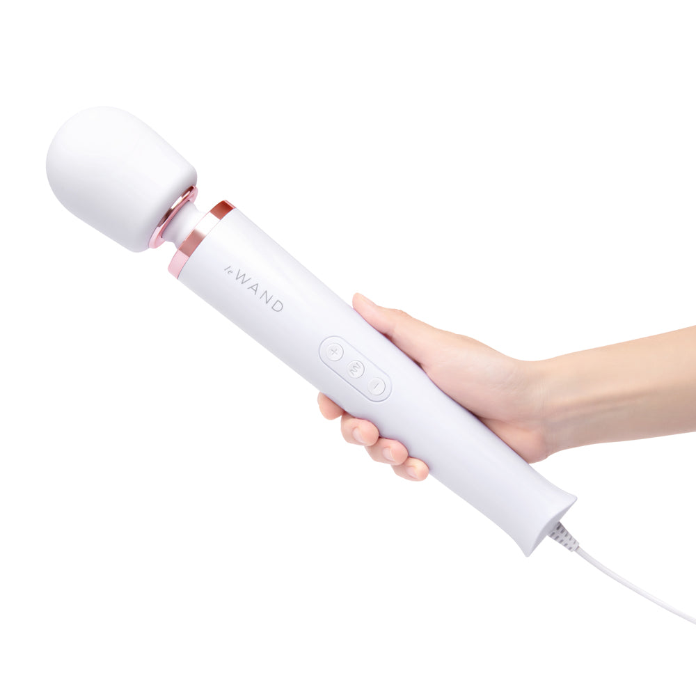 LE WAND - PLUG IN VIBRATING MASSAGER