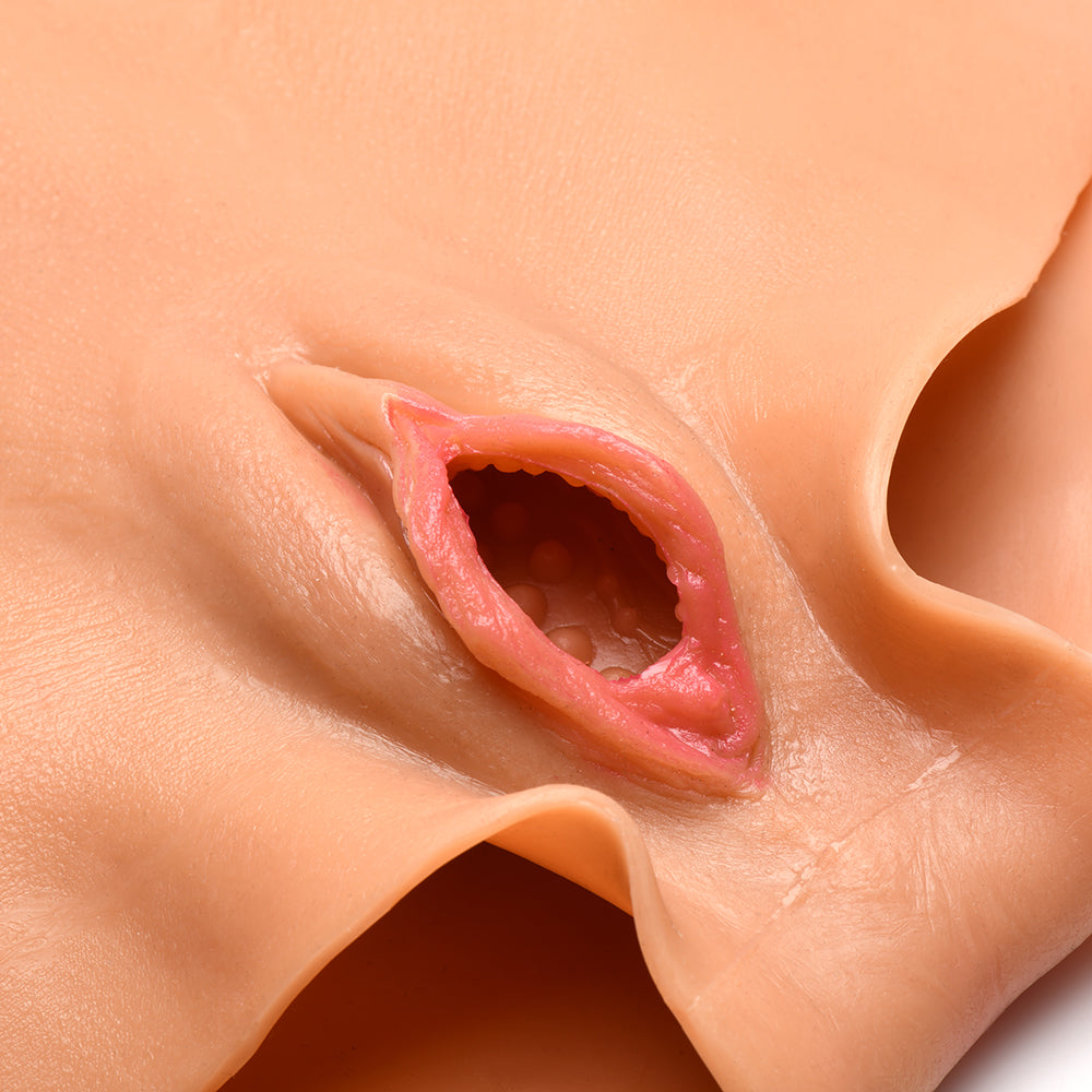 XR BRANDS - MASTER SERIES PUSSY PANTIES SILICONE VAGINA + ASS PANTIES S