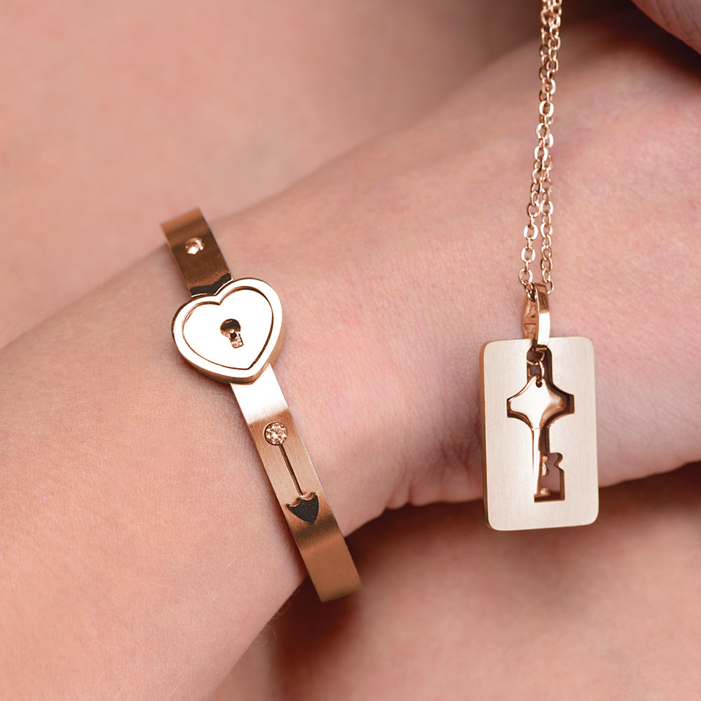 MASTER SERIES CUFFED LOCKING BRACELET & KEY NECKLACE ROSE GOLD